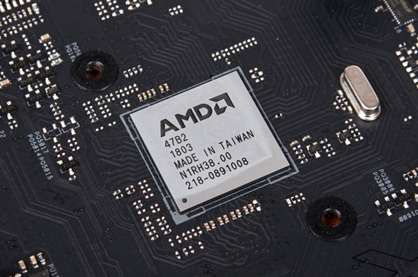DDR5死贵 历史开倒车！DDR4主板真香啊 但有个坏消息