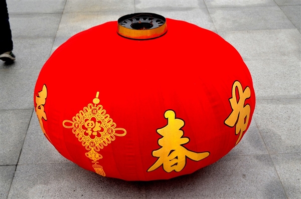 今天大年初四要扔穷 到底怎么扔一文看懂：还要迎灶神