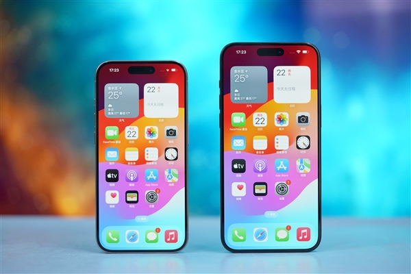 美国多名议员逼苹果明确承诺不用中国存储芯片：只能是美韩的 iPhone涨价就涨