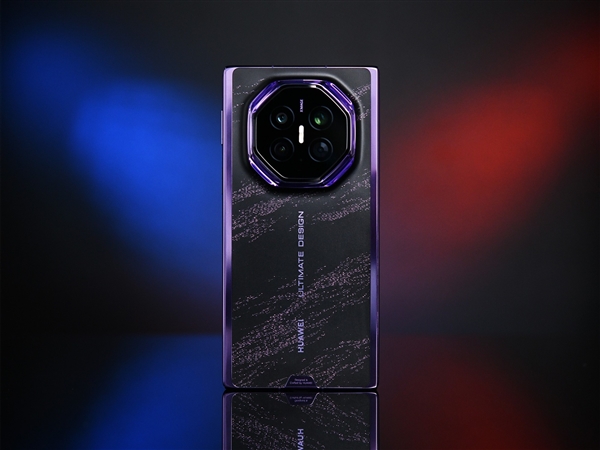 史上最完美的三折叠！华为Mate XT 2非凡大师上手