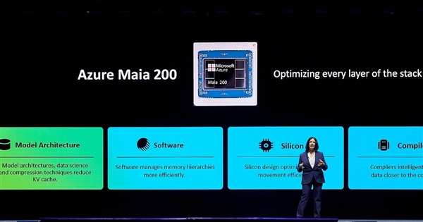 AI实际性能仅20%!微软高管炮轰存储厂:建再多厂也没用