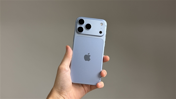 女子晒11999元iPhone 18 Pro订单！手机竟被人凭物流单号冒领